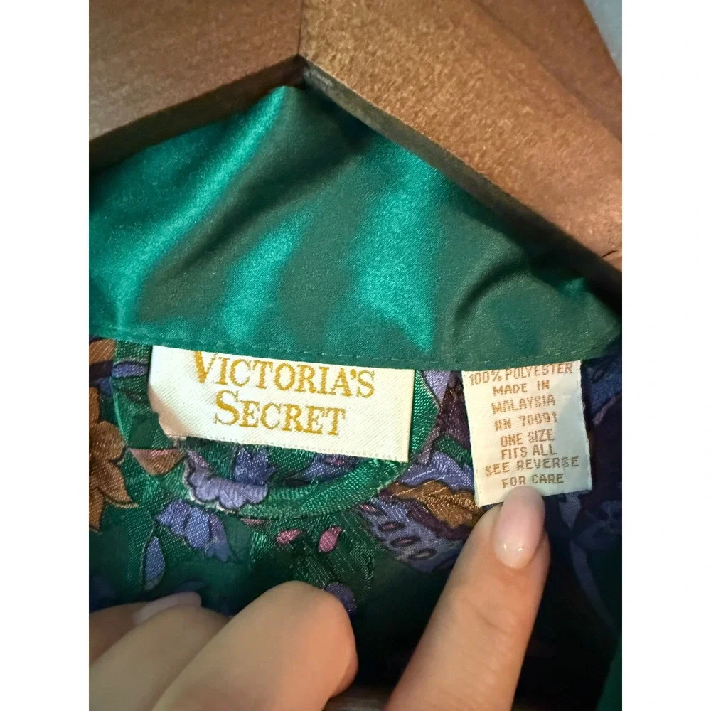 Victorias Secret vintage victoria